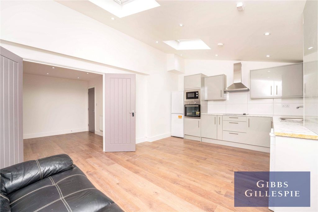 Property photo 1 of 10 Picture No. 03