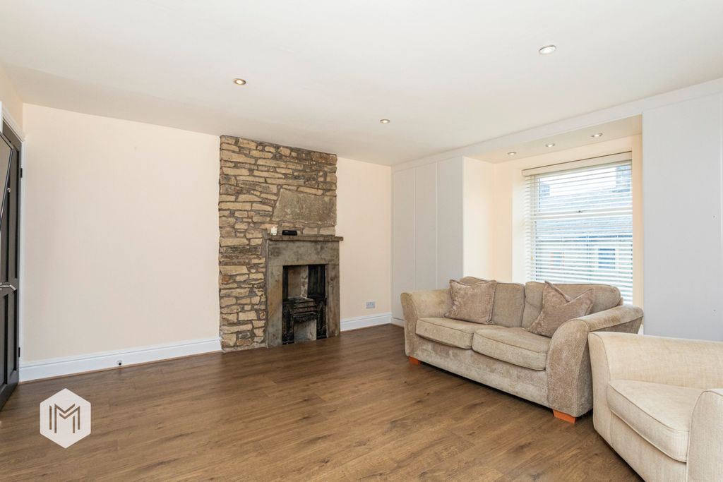 Property photo 2 of 22 Picture No. 50