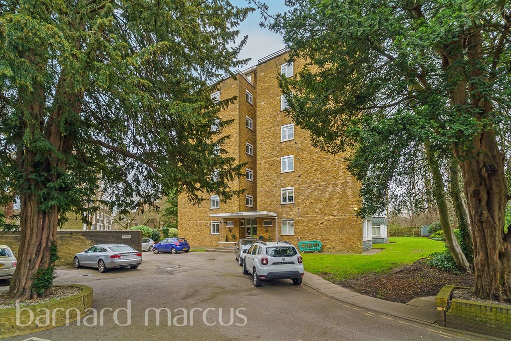 Property photo 1 of 14