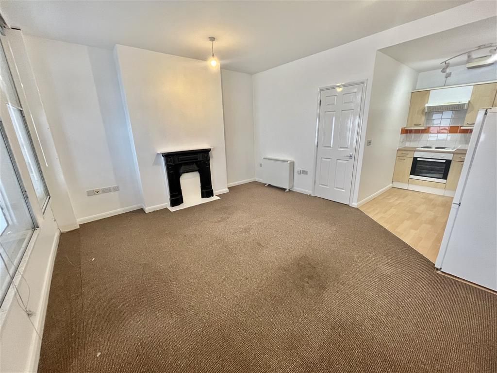 Property photo 2 of 8 Image