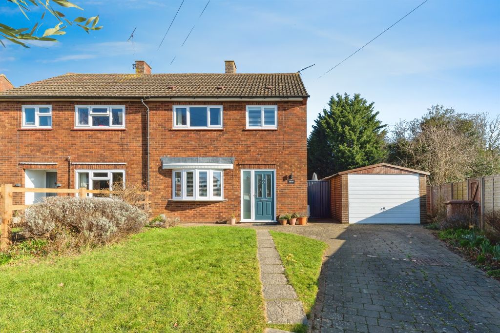 Property photo 1 of 32