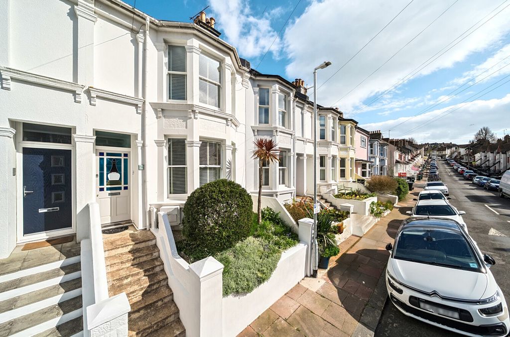 Property photo 1 of 18 1435575-2-69Cab0F...