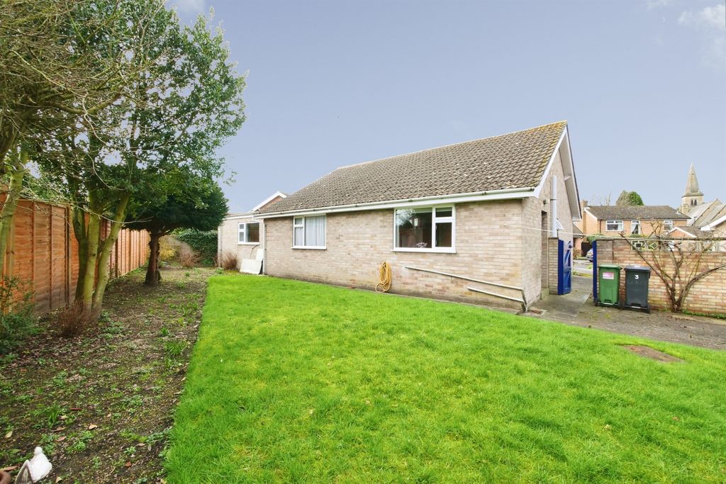 Property photo 3 of 13