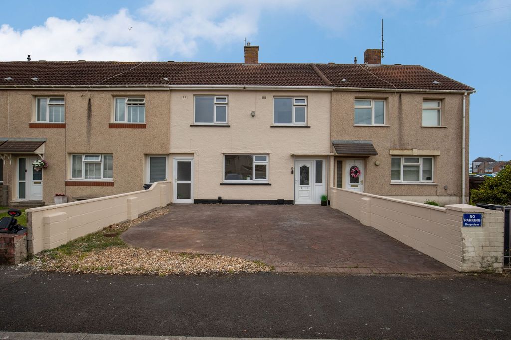 Property photo 1 of 25