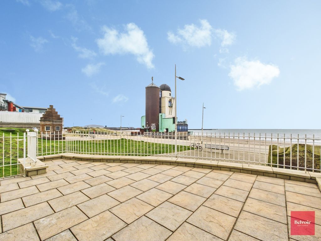 Property photo 1 of 25