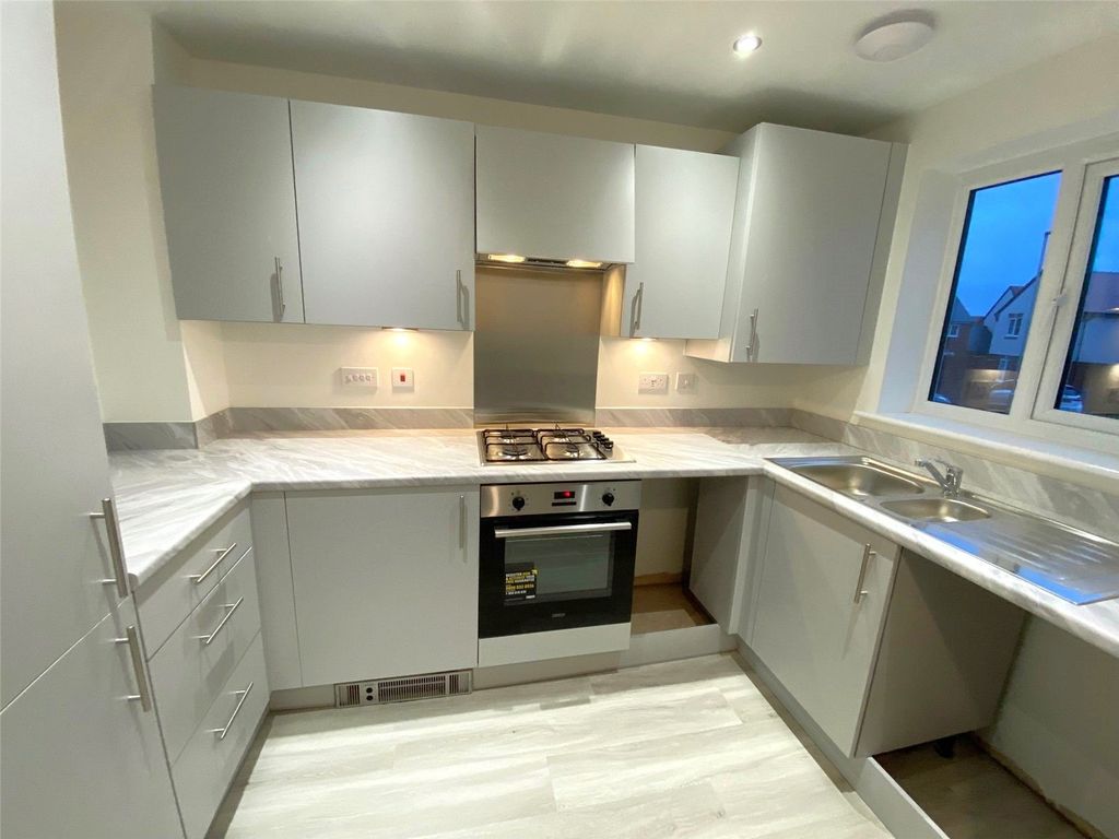 Property photo 2 of 11 Picture No. 10