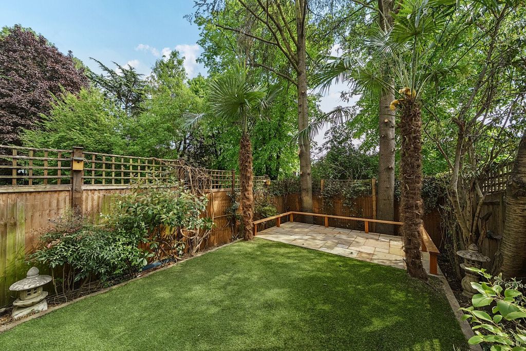 Property photo 2 of 25 Picture No. 09