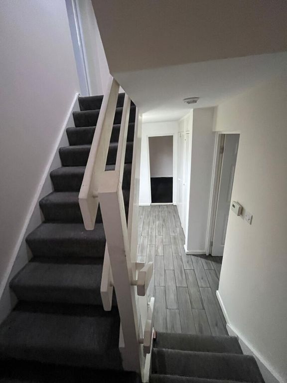 Property photo 3 of 15 Hallway