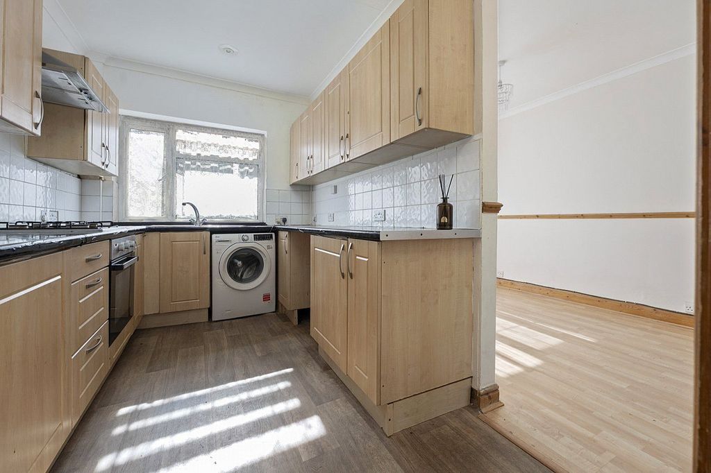 Property photo 3 of 10 Picture No. 03