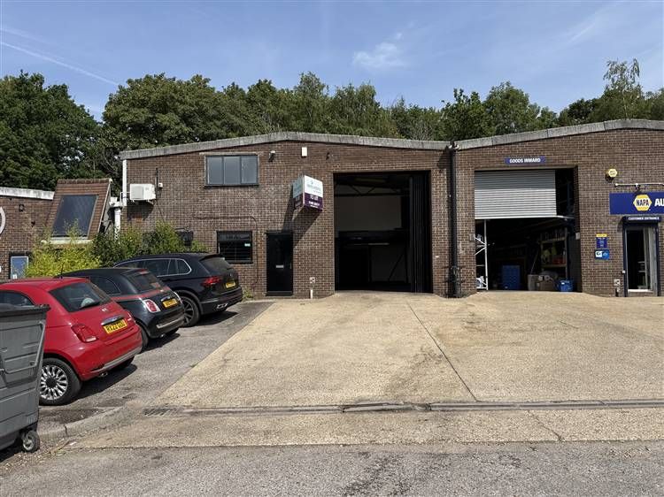 Property photo 1 of 7