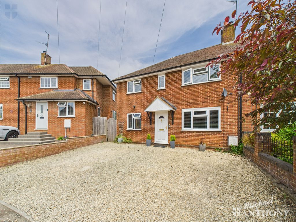 Property photo 1 of 29 Cam03218G0-Pr0694-Still028