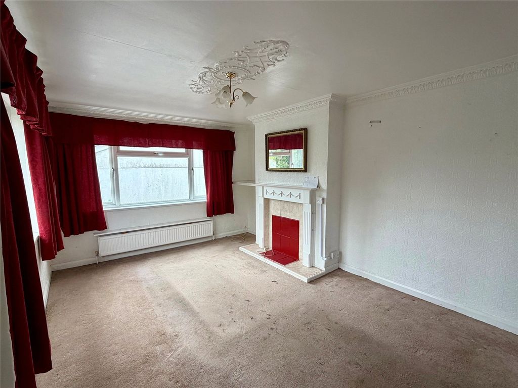 Property photo 3 of 14 Picture No. 10