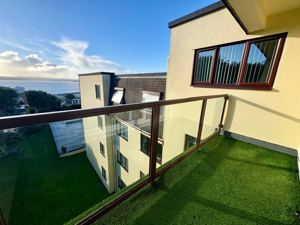 Property photo 1 of 26