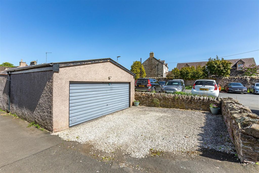 Property photo 2 of 31 6A West High Street Lauder 55.Jpg