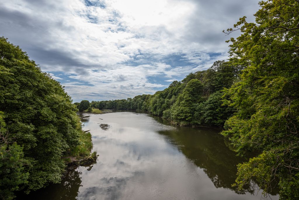 Property photo 2 of 15 River Don