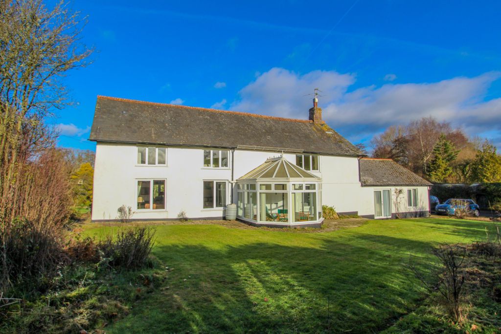 Property photo 1 of 45