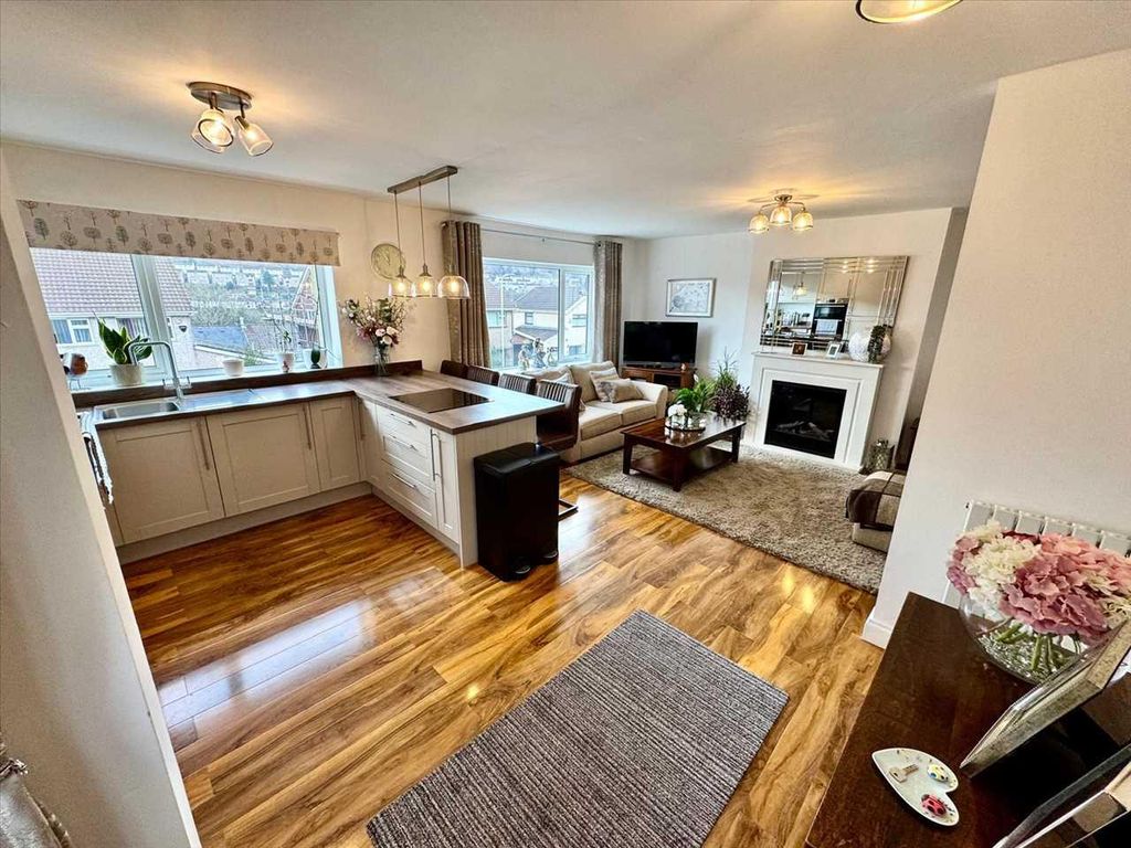 Additional image 6 of 2 bed bungalow for saleHeather Way, Porth CF39