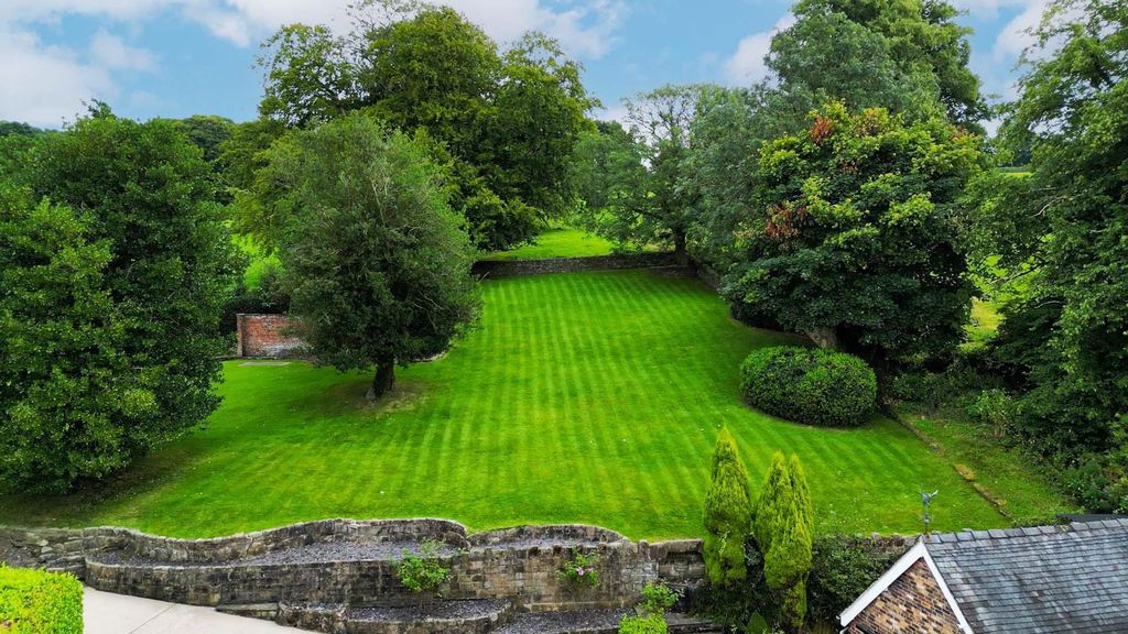 Property photo 2 of 86 Dji_0099.00_18_56_22.Still119.Jpg