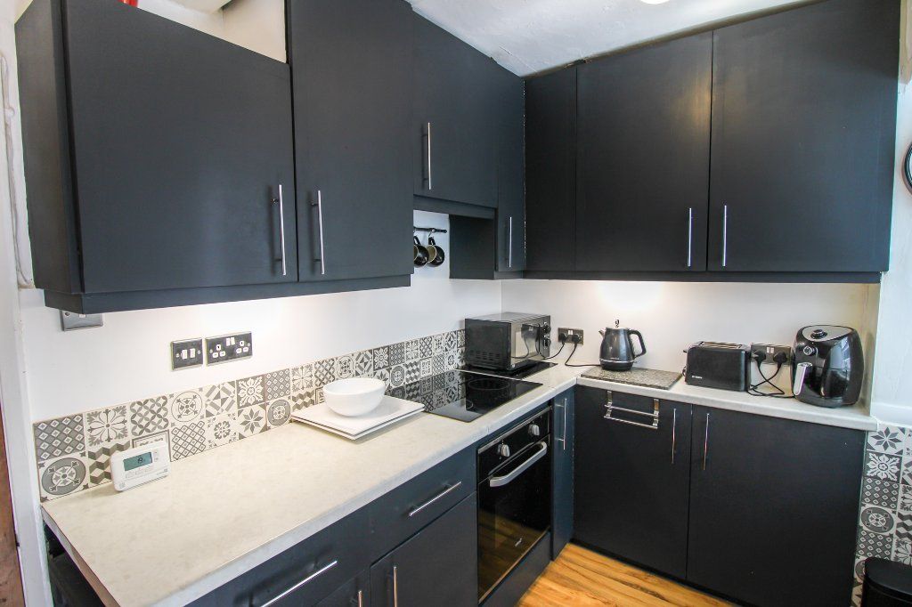 Property photo 3 of 13 Kitchen