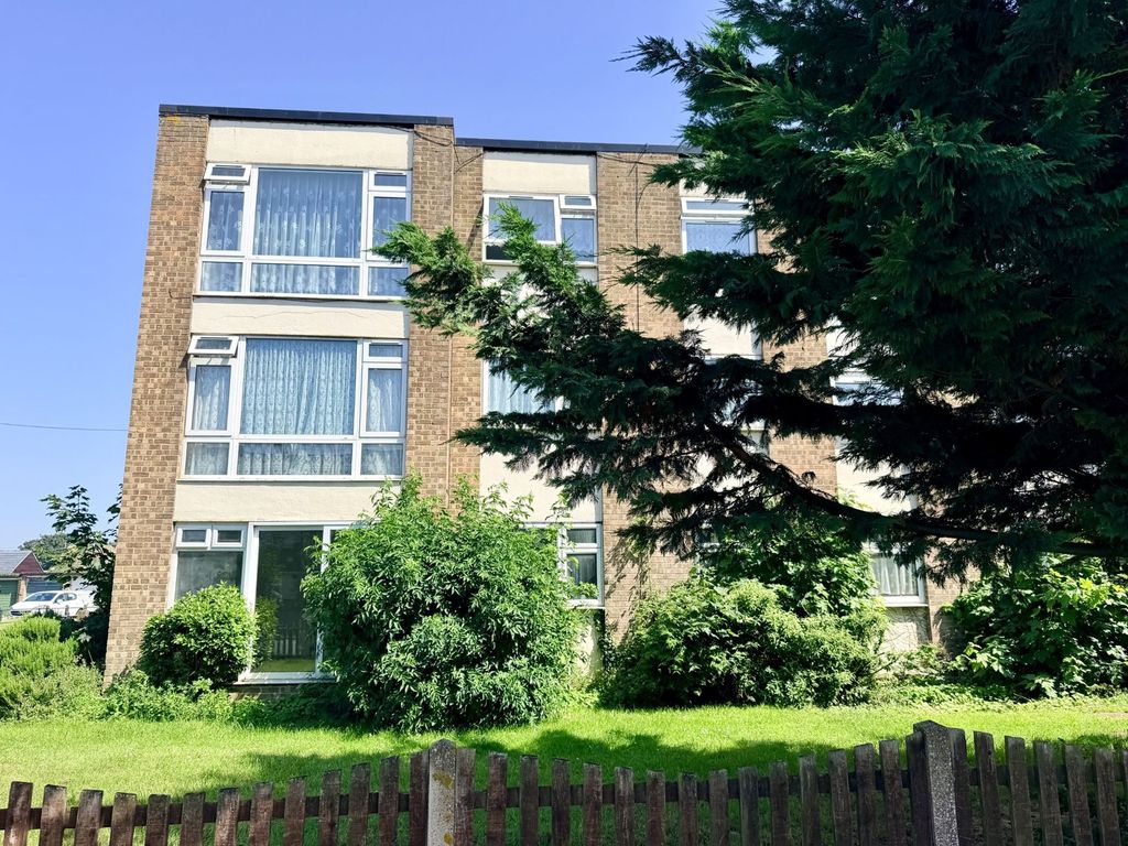 Property photo 1 of 7