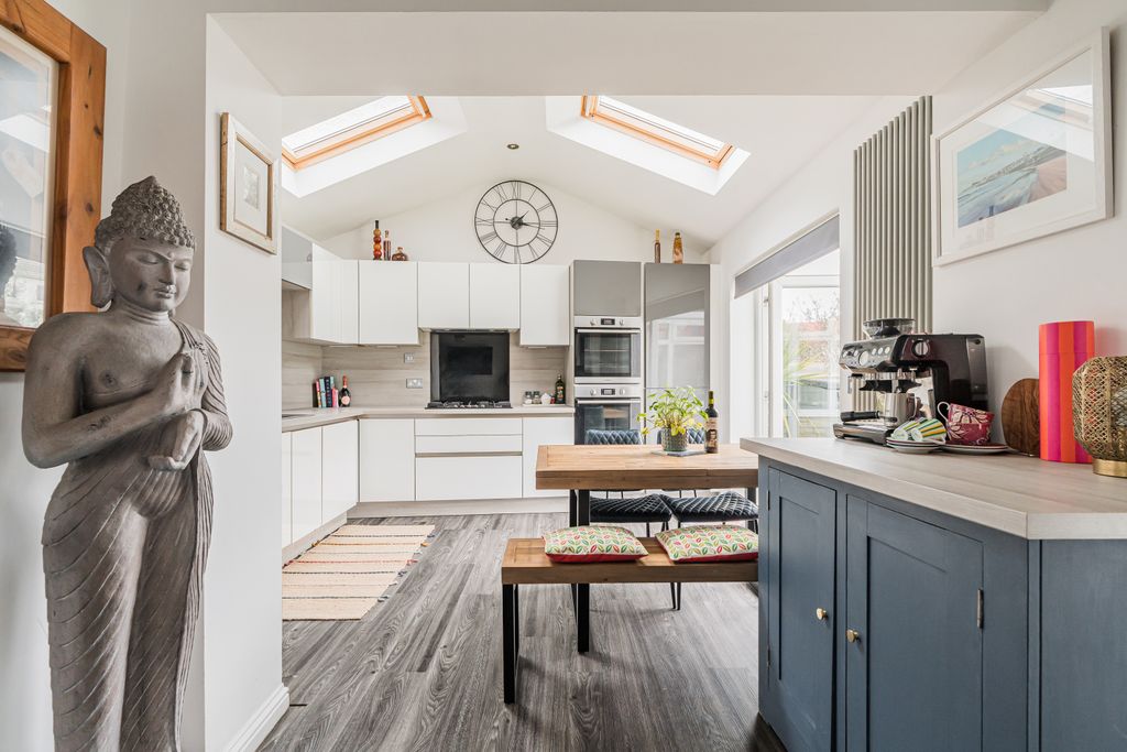 Property photo 2 of 29 Property Image 2