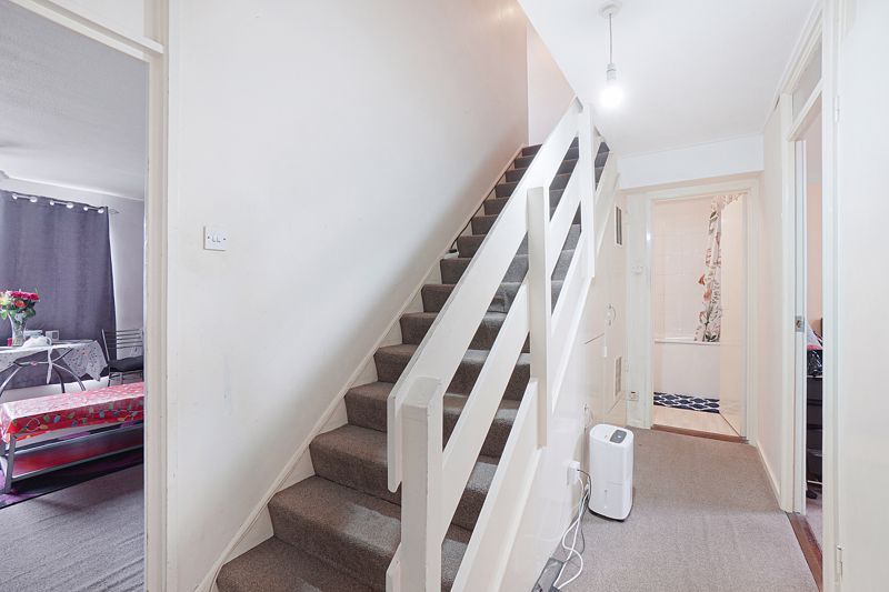 Property photo 2 of 11 Photo 9