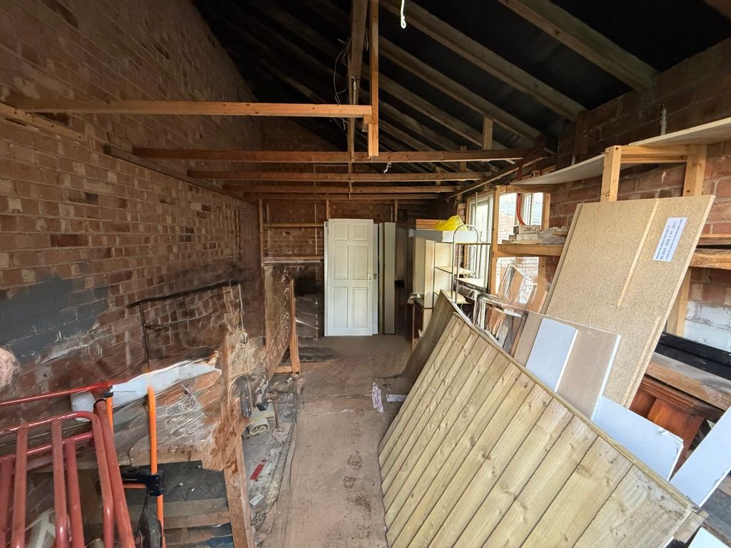 Property photo 2 of 7 Photo 2