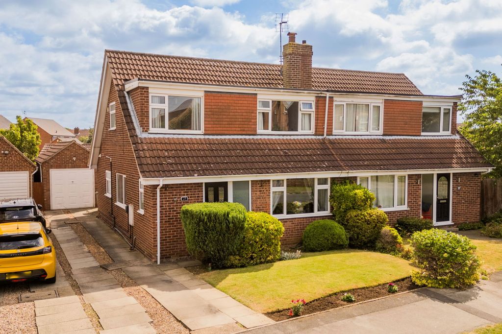 Property photo 1 of 26