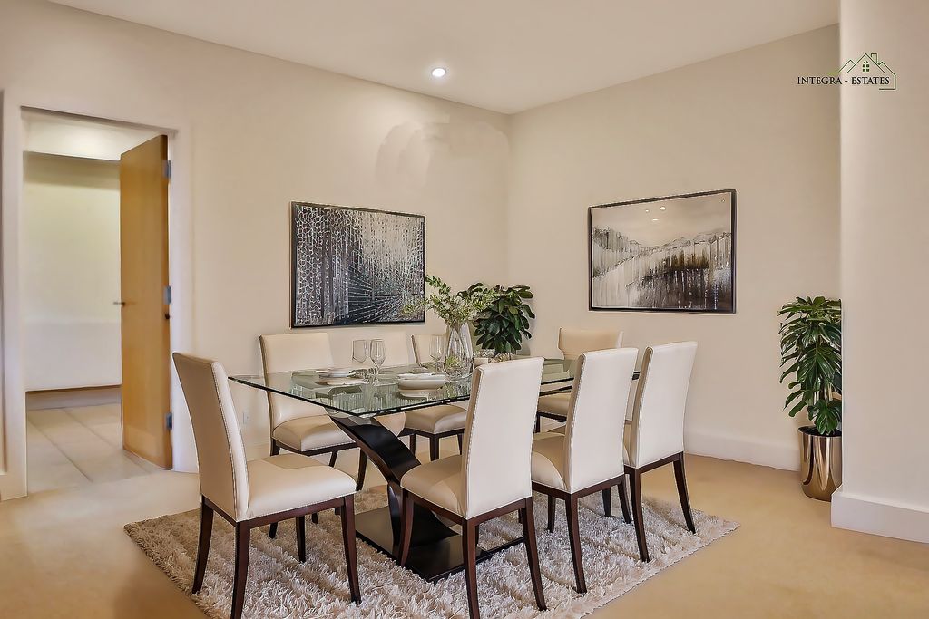 Property photo 3 of 36 Staged Dining