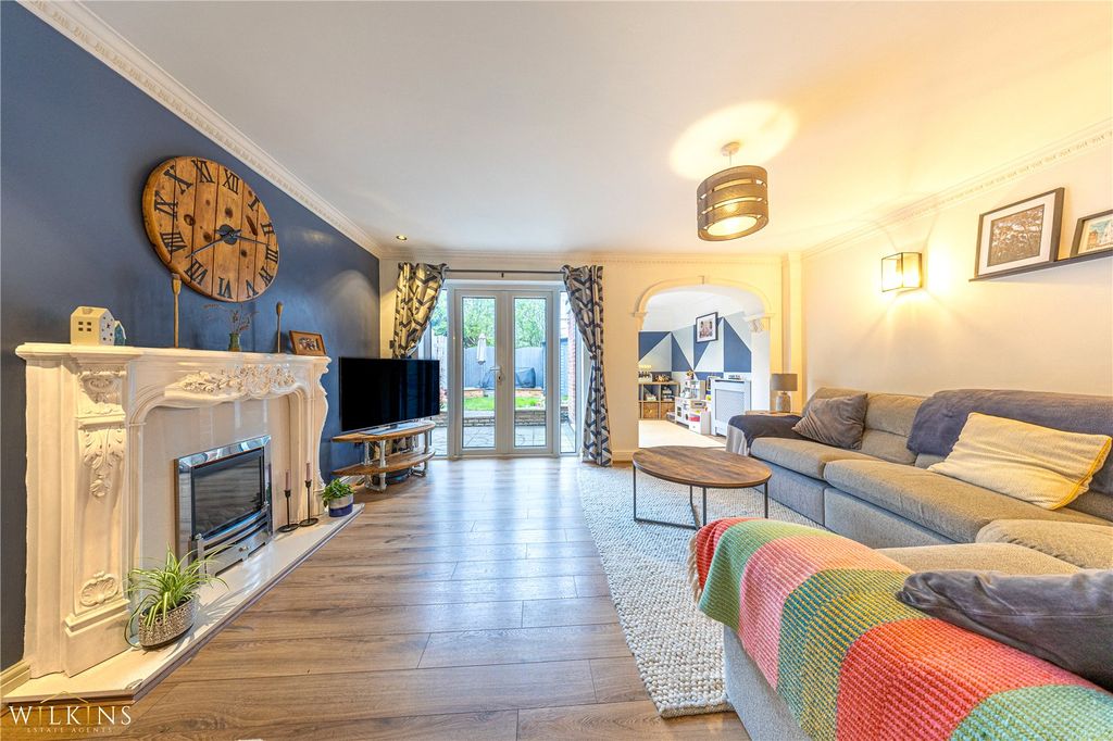 Property photo 3 of 25 Picture No. 05