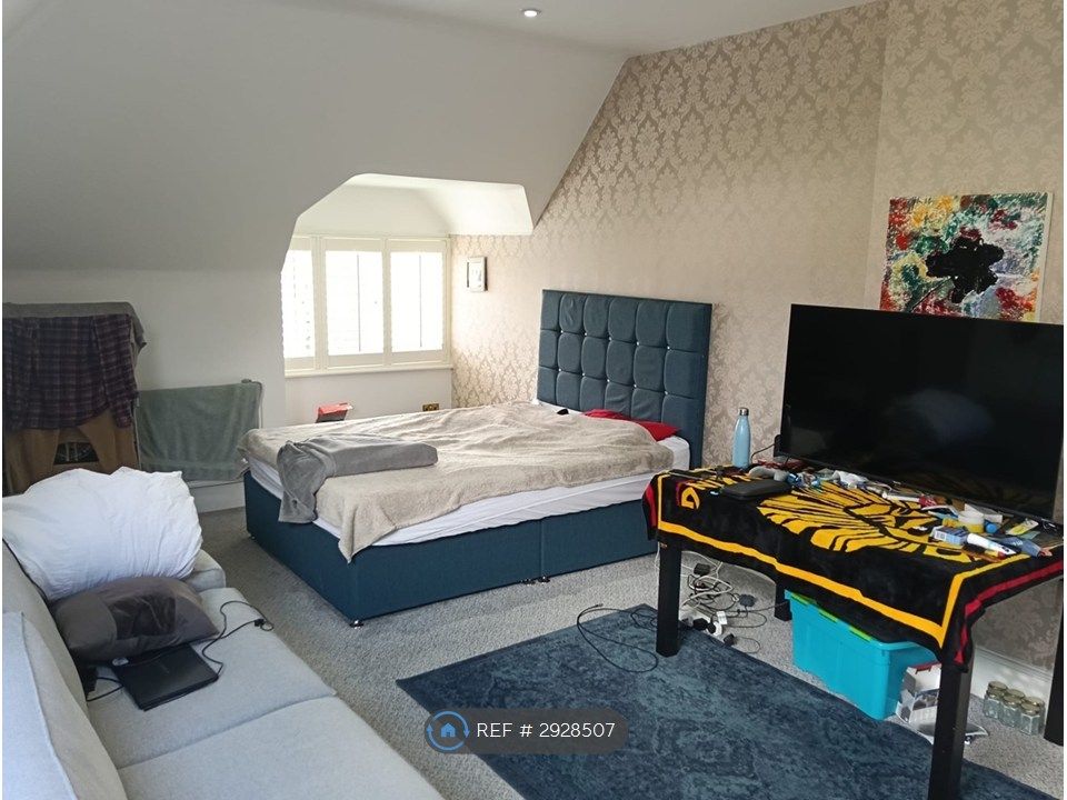 Property photo 1 of 4