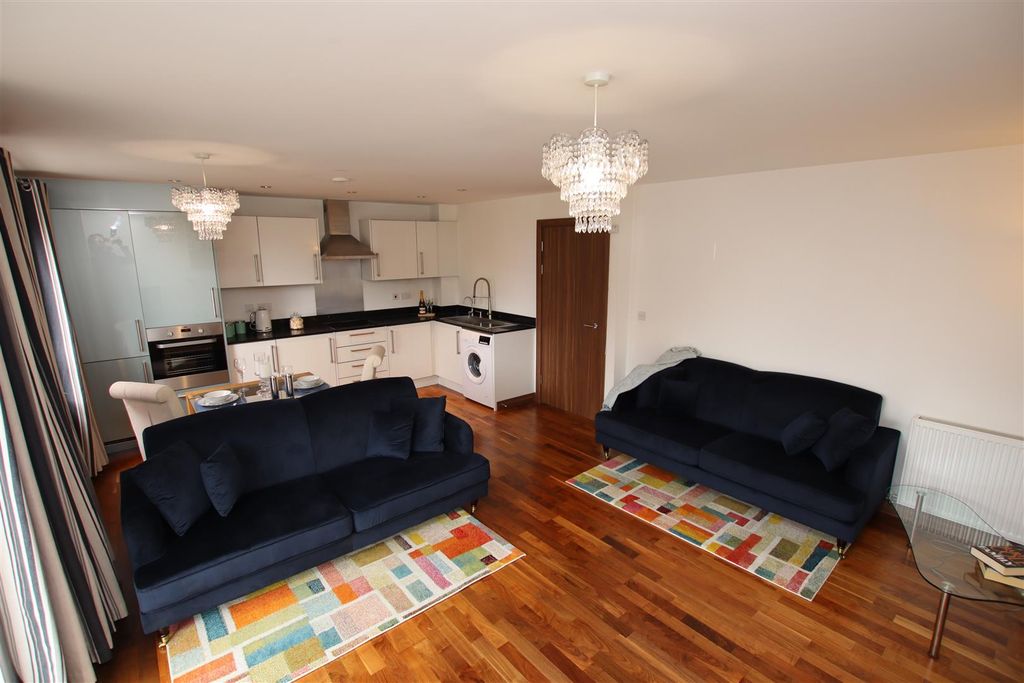 Property photo 3 of 14 Img_3983.Jpg