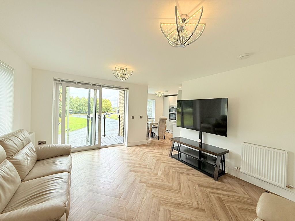 Additional image 5 of 2 bed flat for saleOld Bellsdyke Road, Larbert FK5