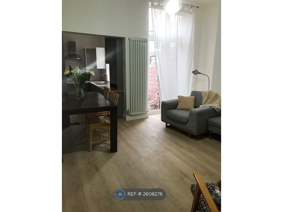 Property photo 1 of 4