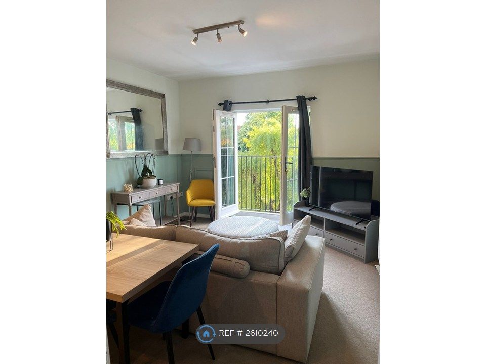 Property photo 1 of 11 Living Room With Great View