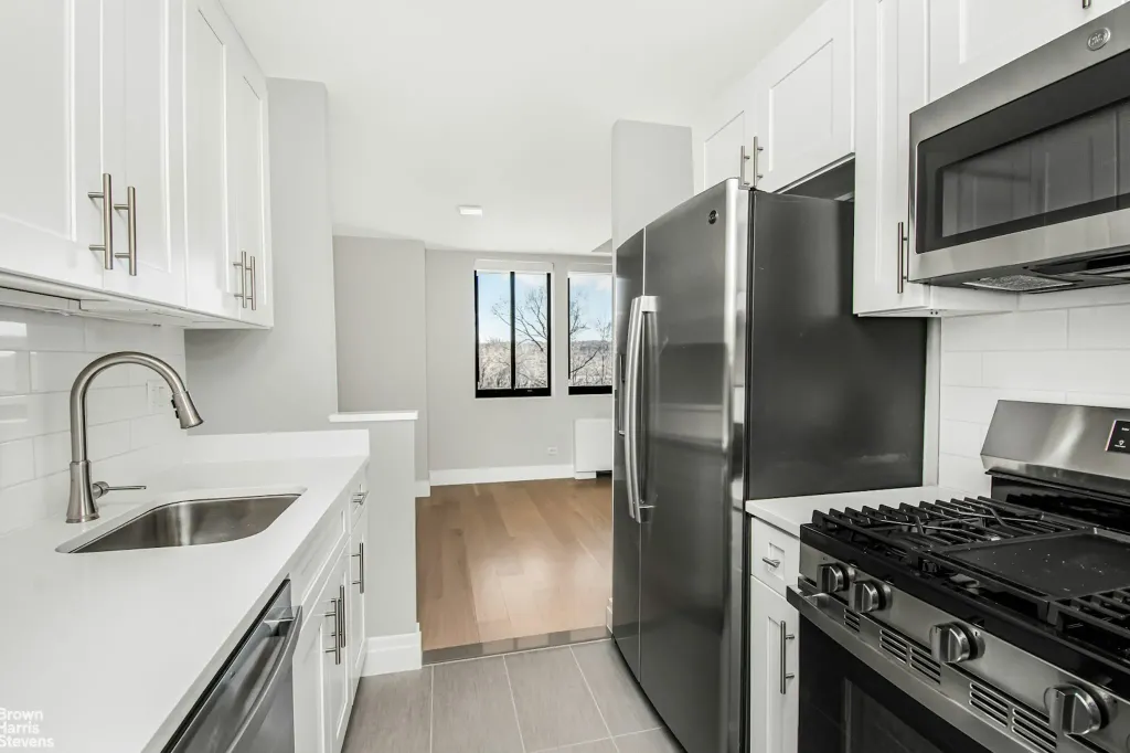 Property photo 3 of 9 <Alttext/>