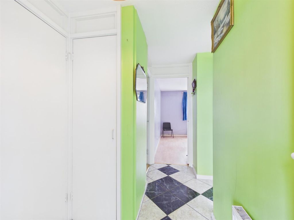 Property photo 1 of 33 Cam01358G0-Pr0263-Still001.Jpg