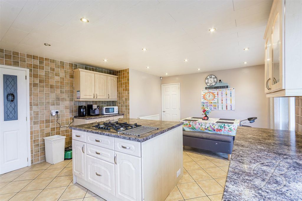 Property photo 3 of 38 Ccltd (22).Jpg