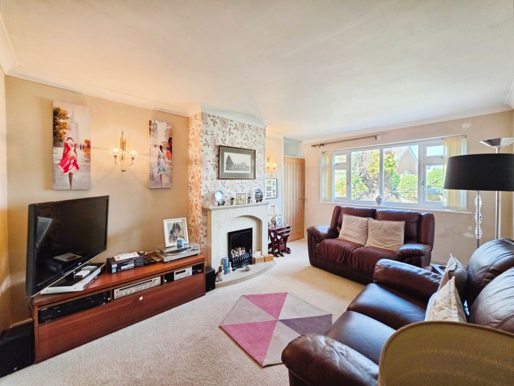 Property photo 3 of 19 Pbox-Img.Jpg