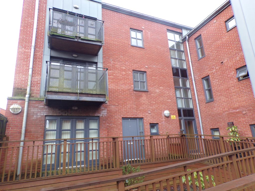 Property photo 3 of 13