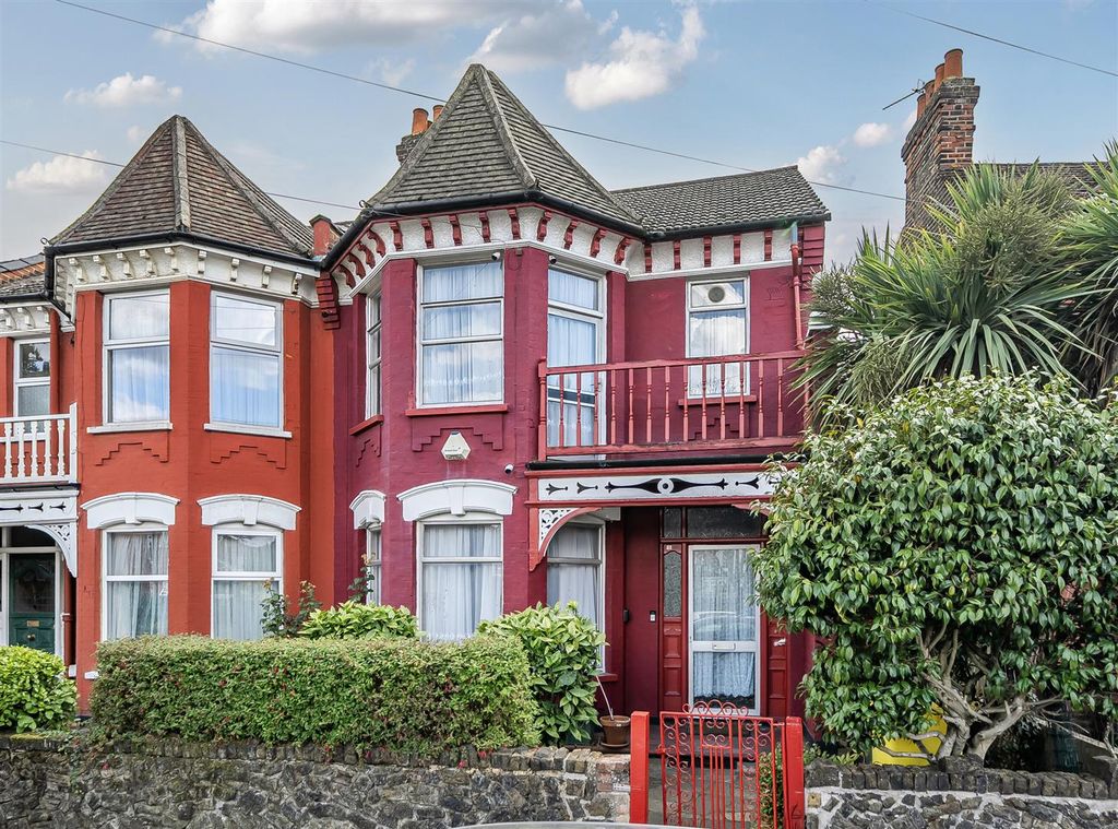 Property photo 1 of 17 18989543 (18).Jpg
