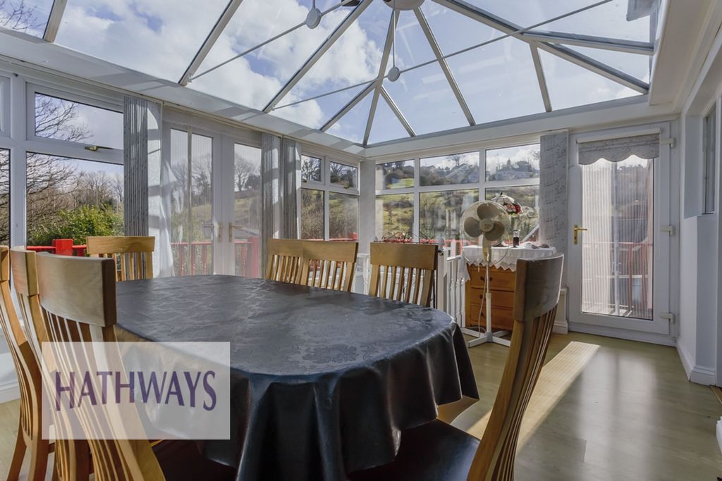 Property photo 3 of 61