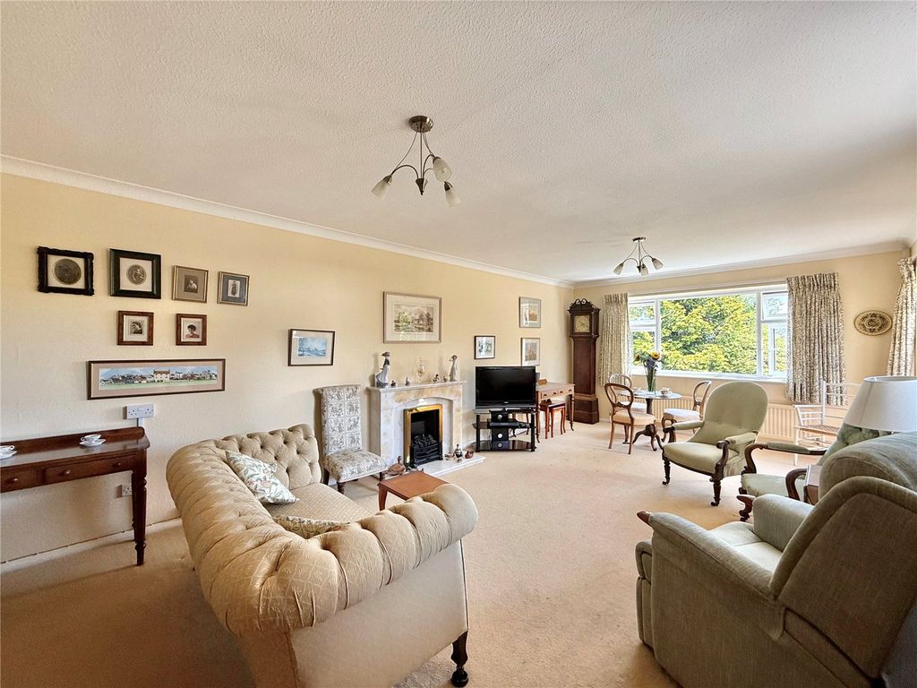 Property photo 3 of 24 Picture No. 22
