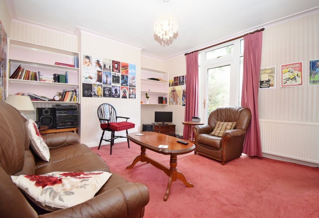 Property photo 2 of 7