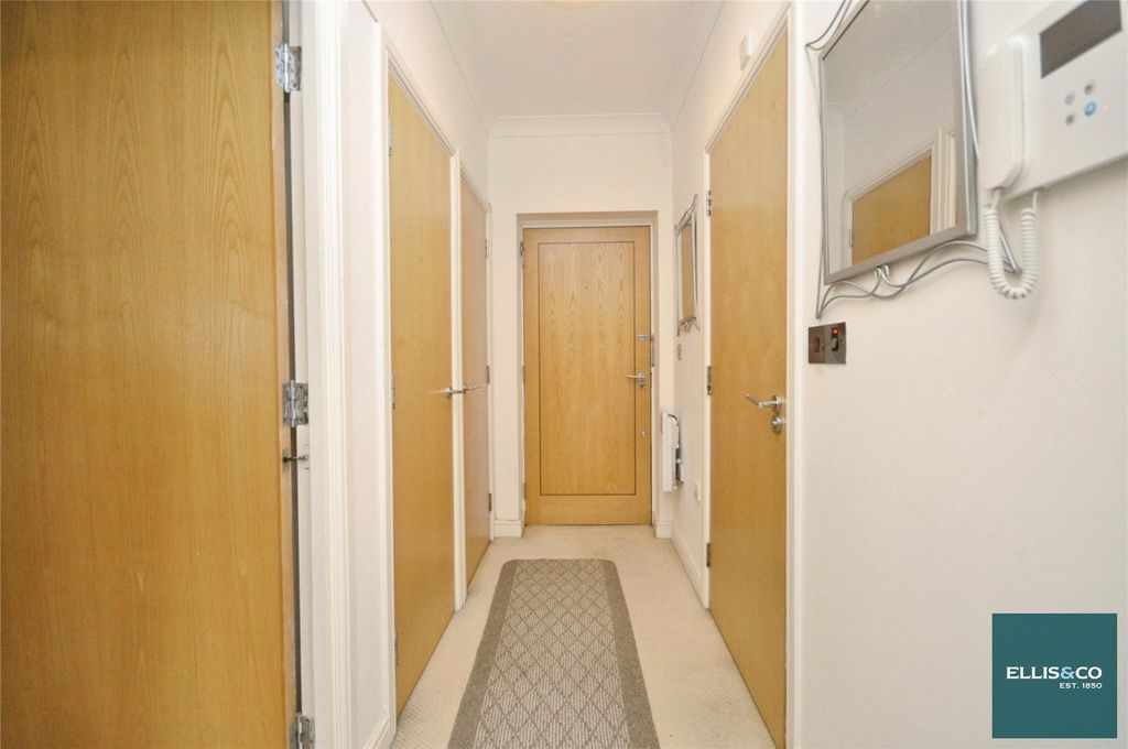 Property photo 3 of 10 Picture No. 23