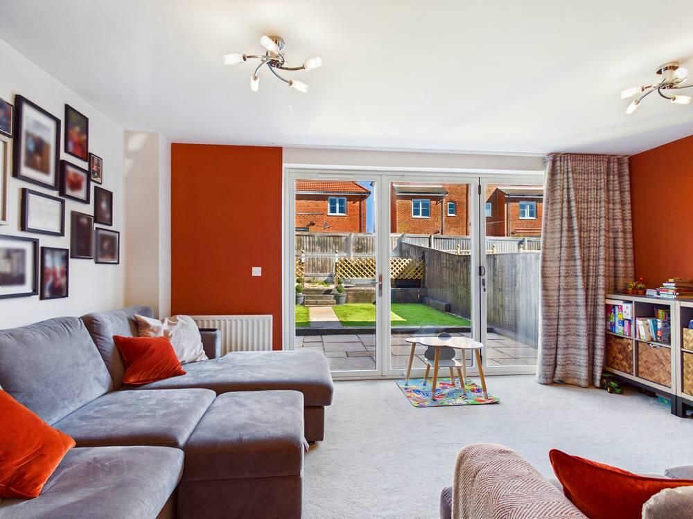 Property photo 3 of 12 Living Room