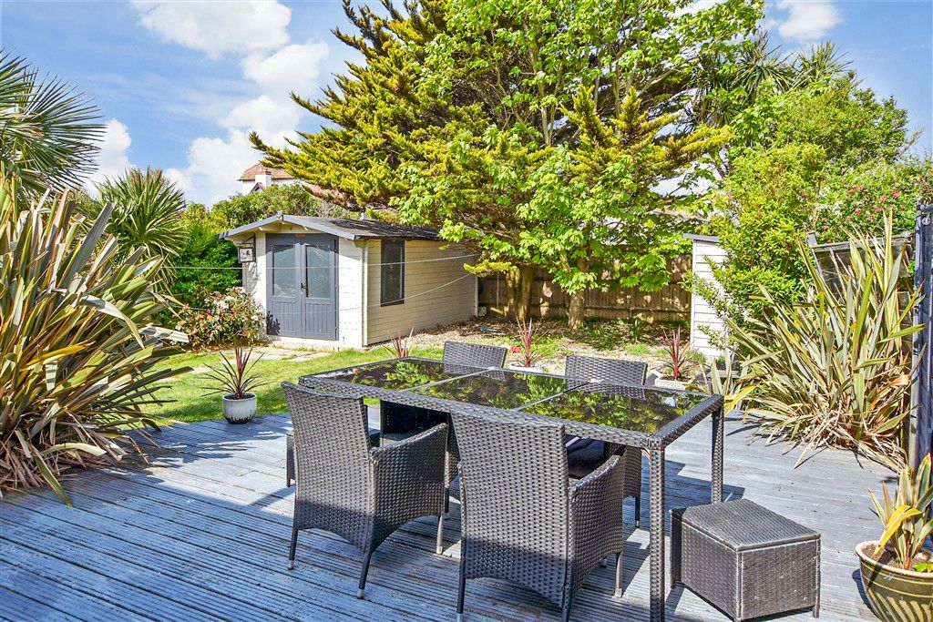 Additional image 15 of 4 bed chalet for saleVictoria Avenue, Peacehaven, East Sussex BN10