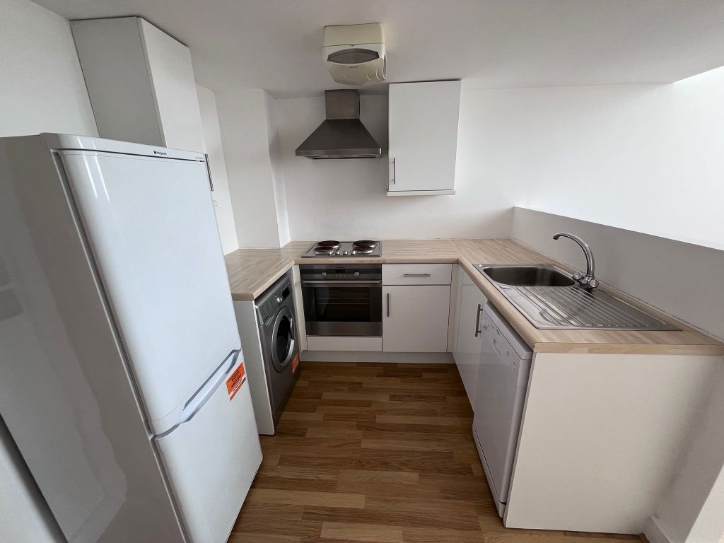Property photo 3 of 5 Kitchen