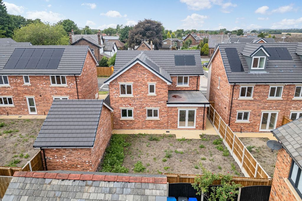 Property photo 2 of 25