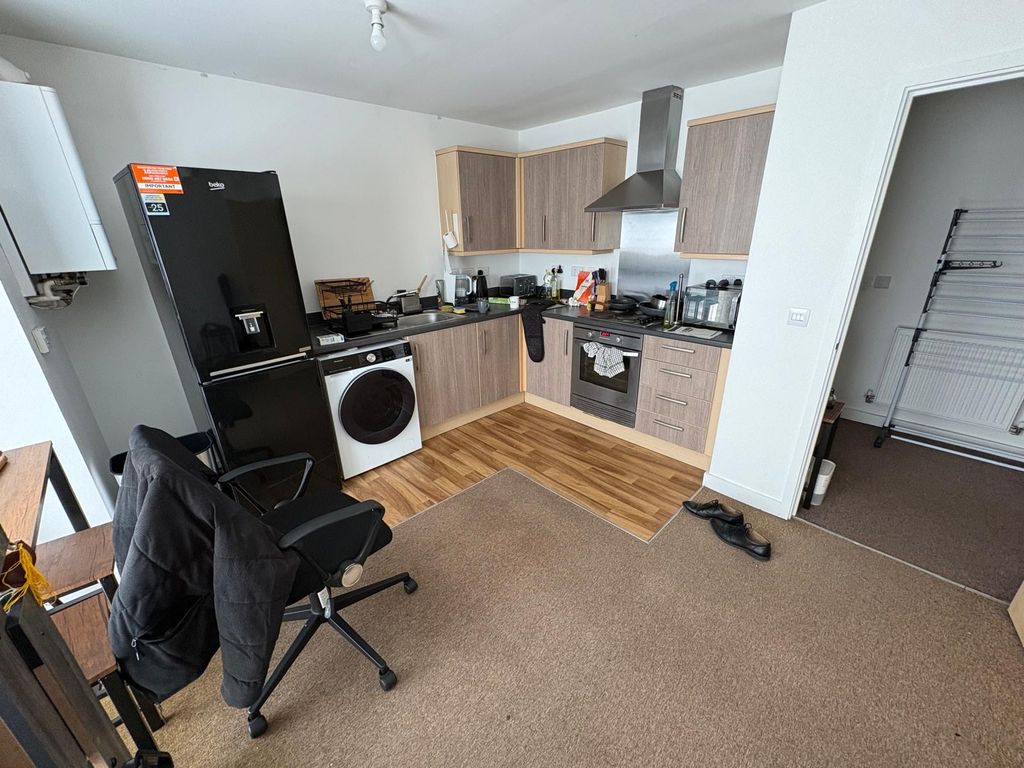 Property photo 3 of 7 Image